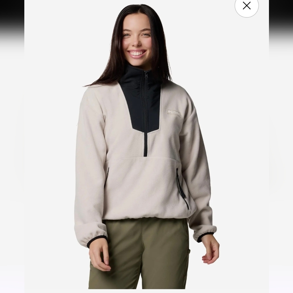 Columbia Womens Beige and Black Fleece 1/2 Zip Pullover